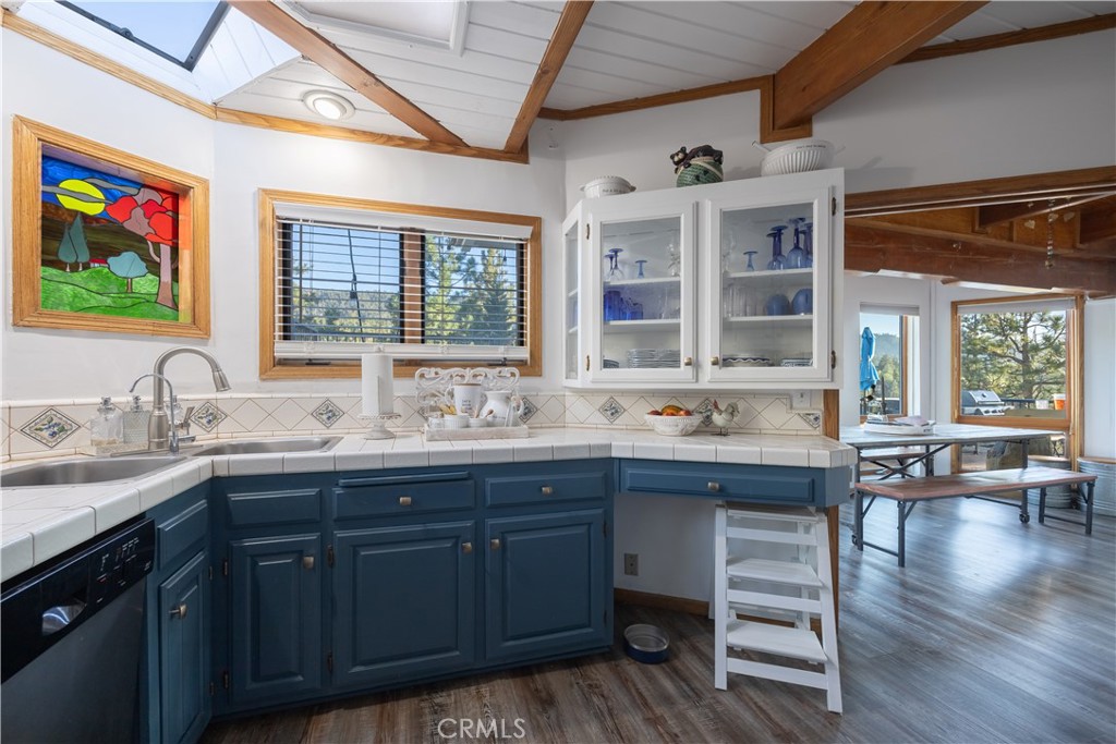 43811 Canyon Crest Drive