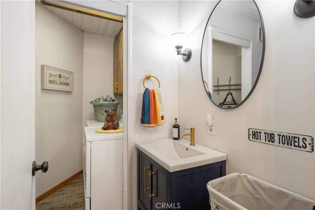 43811 Canyon Crest Drive