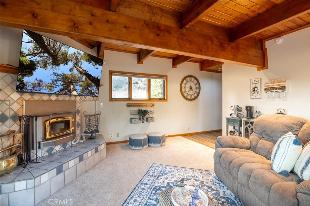 43811 Canyon Crest Drive