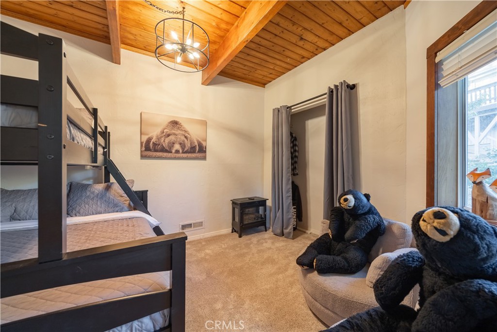 43811 Canyon Crest Drive