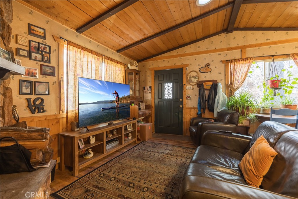 409 Sugarloaf Boulevard