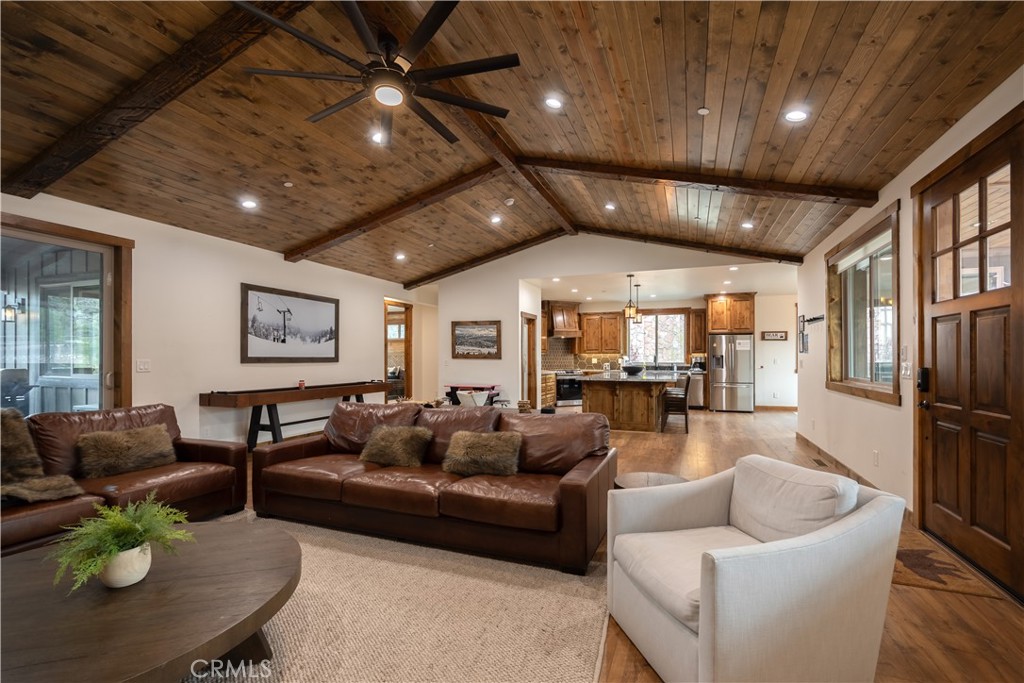 1618 Tuolumne Road