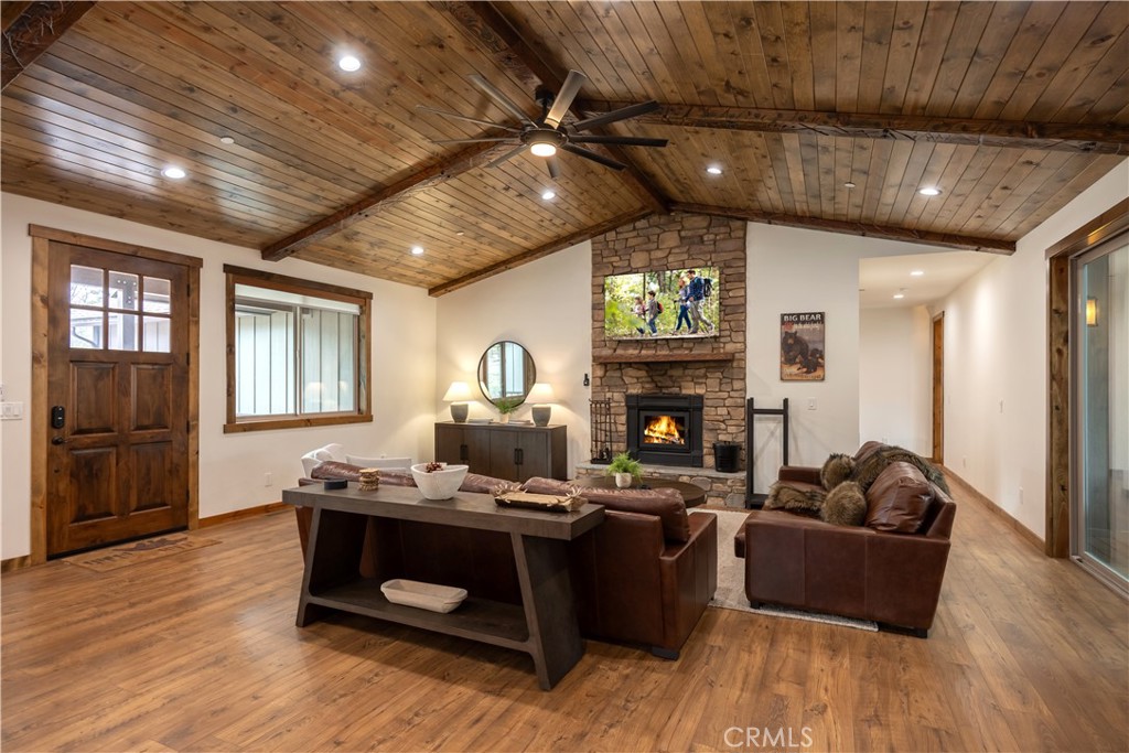1618 Tuolumne Road