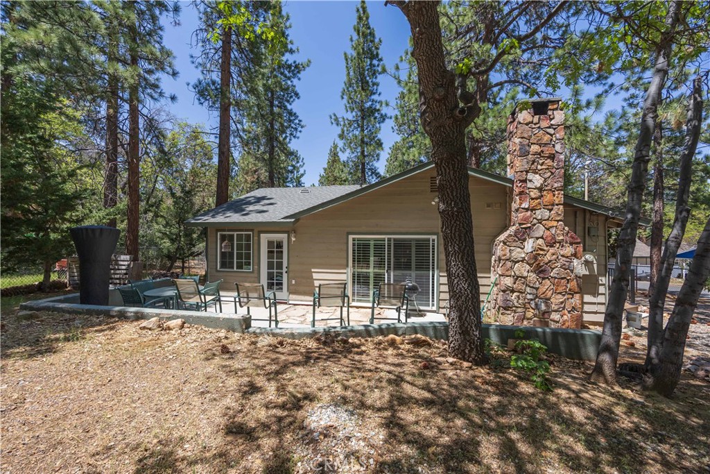 682 Maple Lane