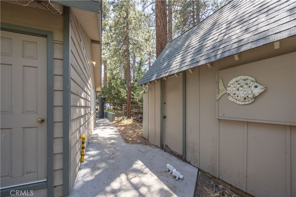 682 Maple Lane
