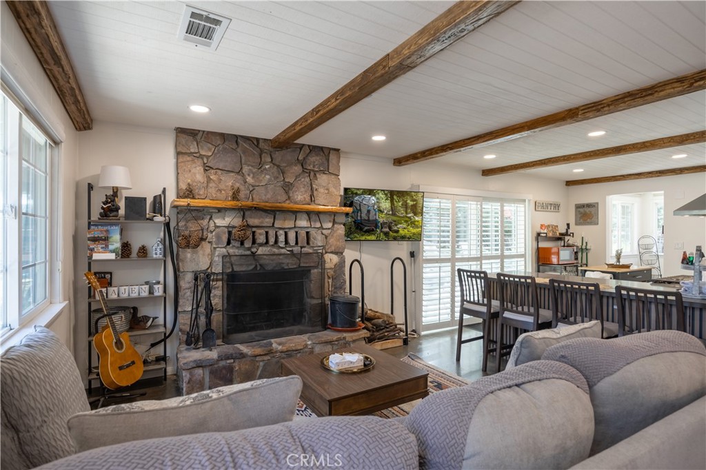682 Maple Lane