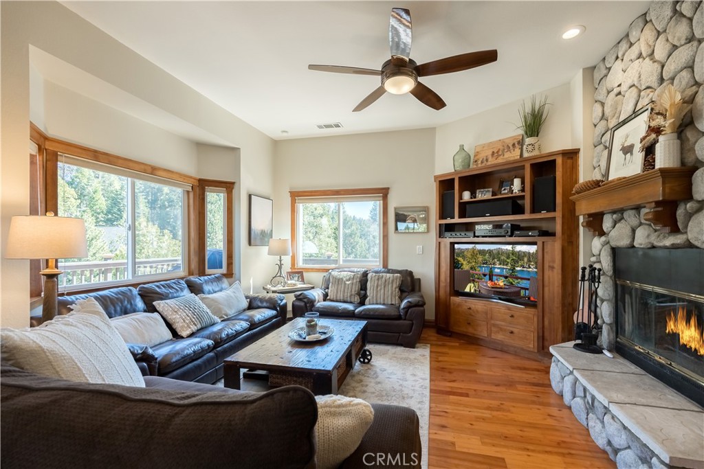 813 Brentwood Drive