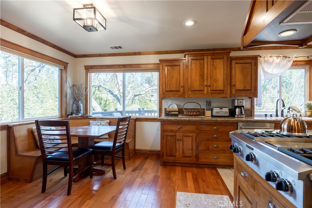 813 Brentwood Drive
