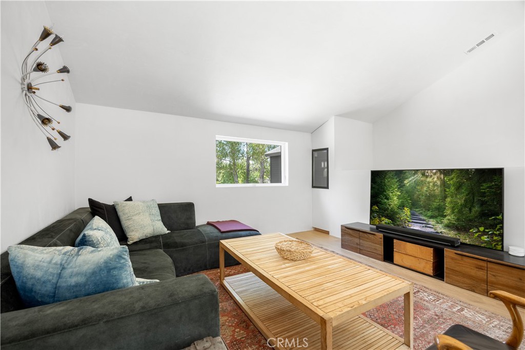 43612 Shasta Road