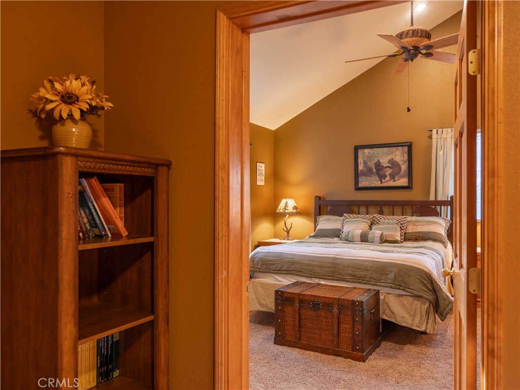 209 E Aeroplane Boulevard