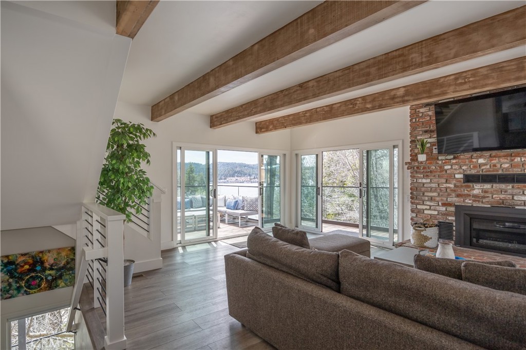 28744 Palisades Drive