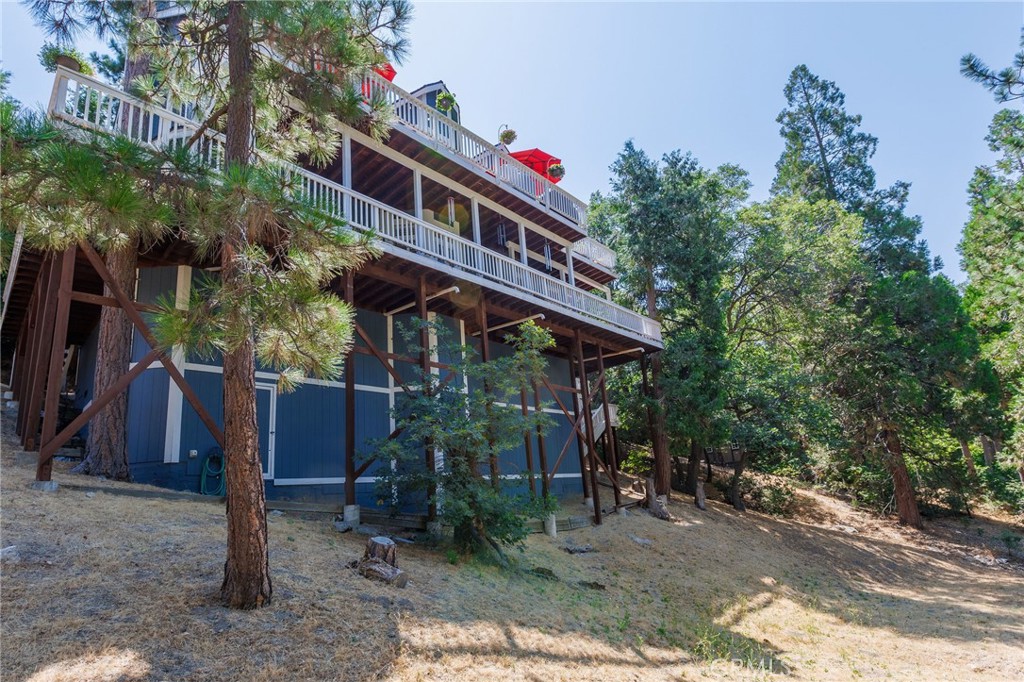 28575 Manitoba Drive