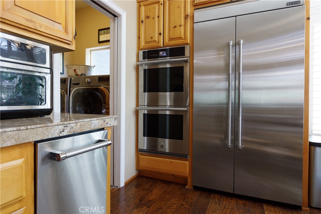 28575 Manitoba Drive