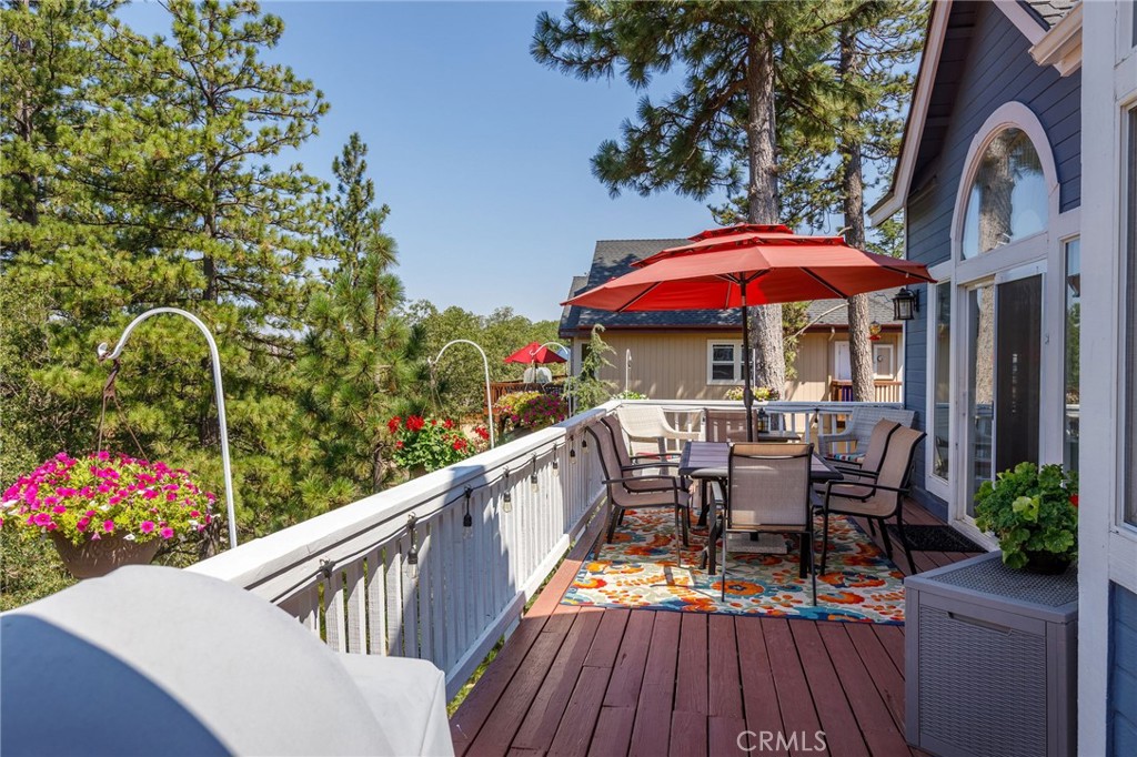 28575 Manitoba Drive