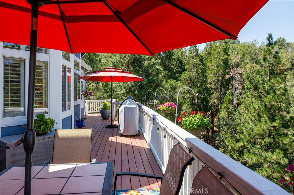 28575 Manitoba Drive