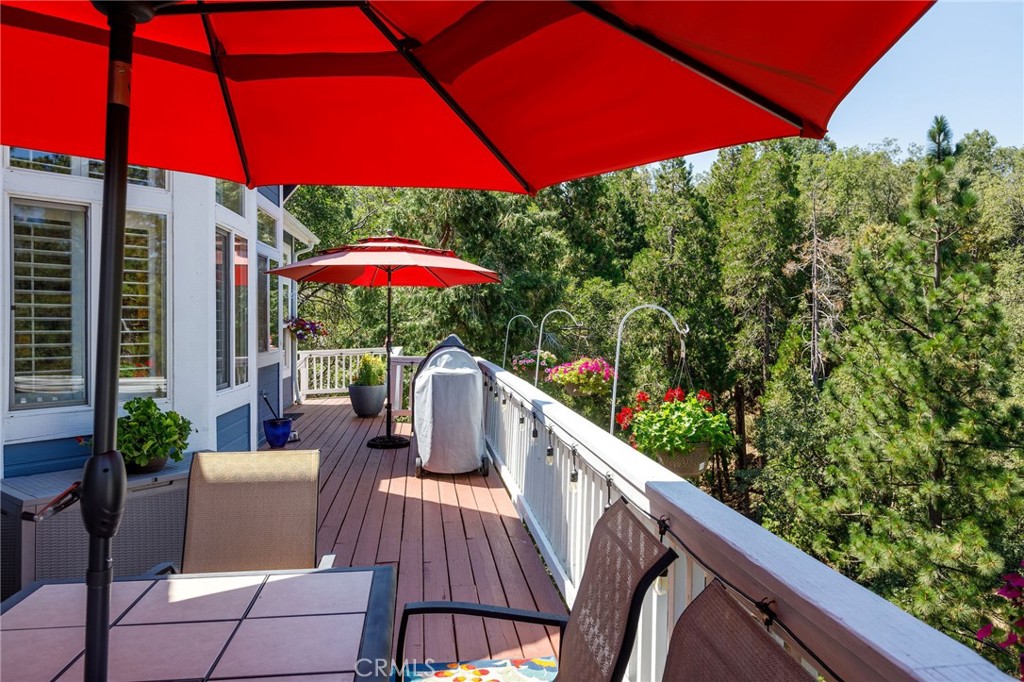 28575 Manitoba Drive