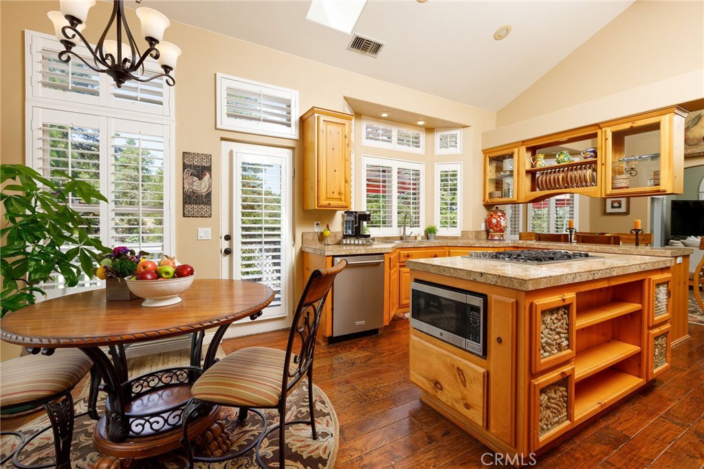 28575 Manitoba Drive