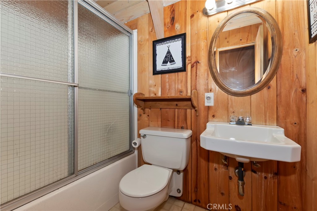 2410 Spring Oak Drive