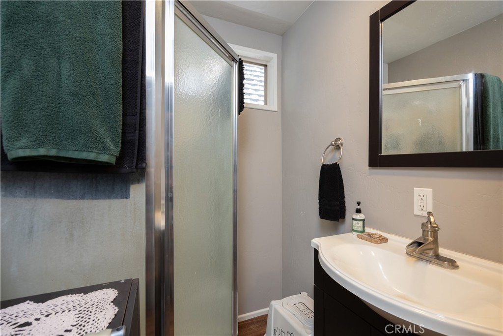 1025 W Country Club Boulevard