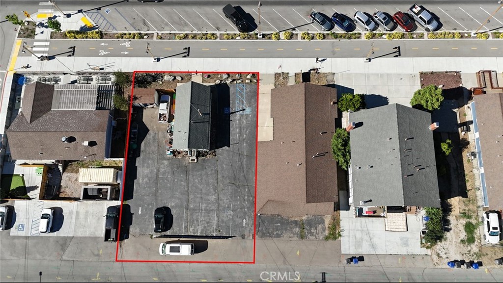 42598 Moonridge Road