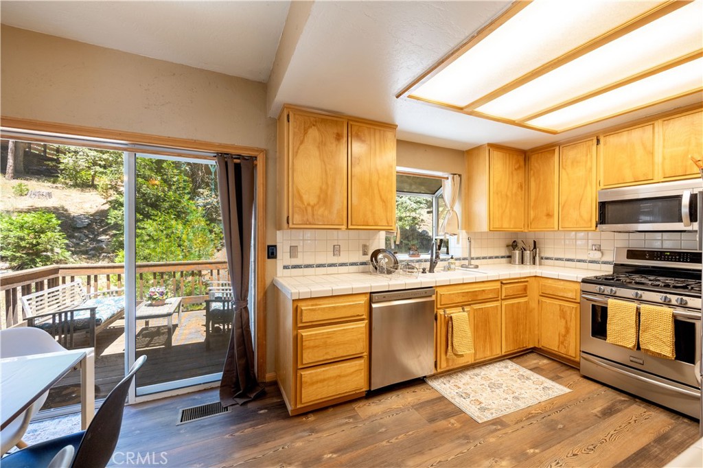 31358 Lightfoot Way