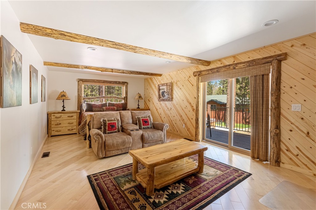 243 Santa Clara Boulevard