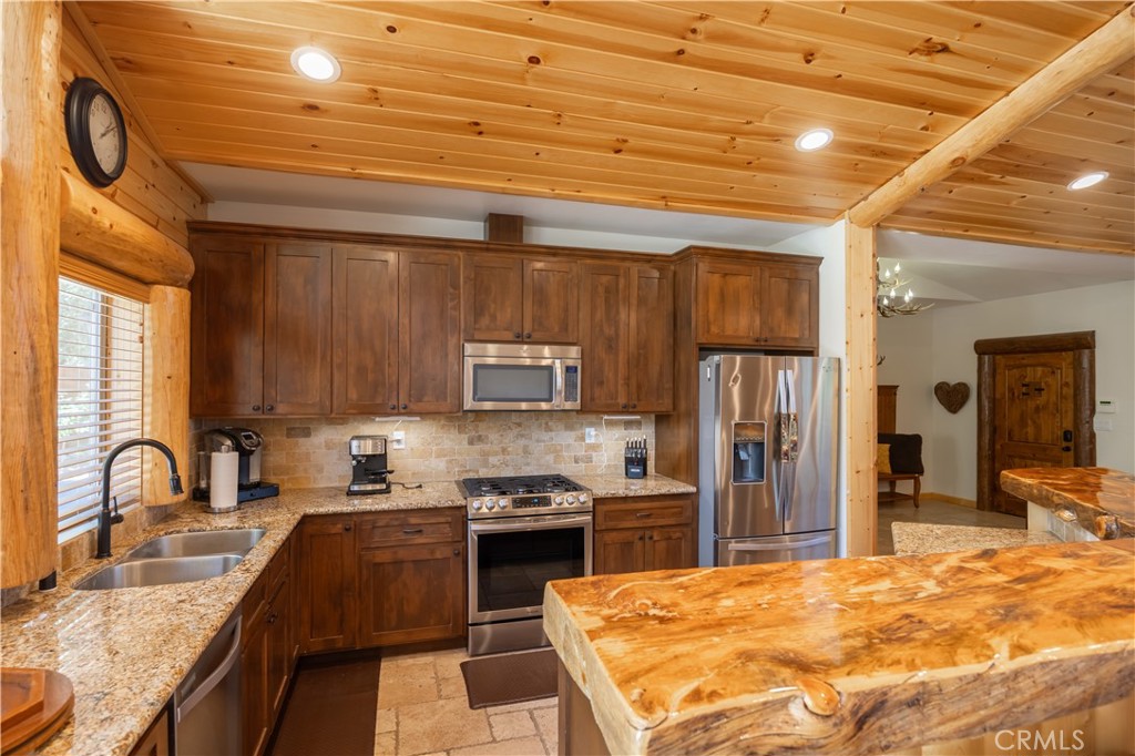 421 Morningstar Place