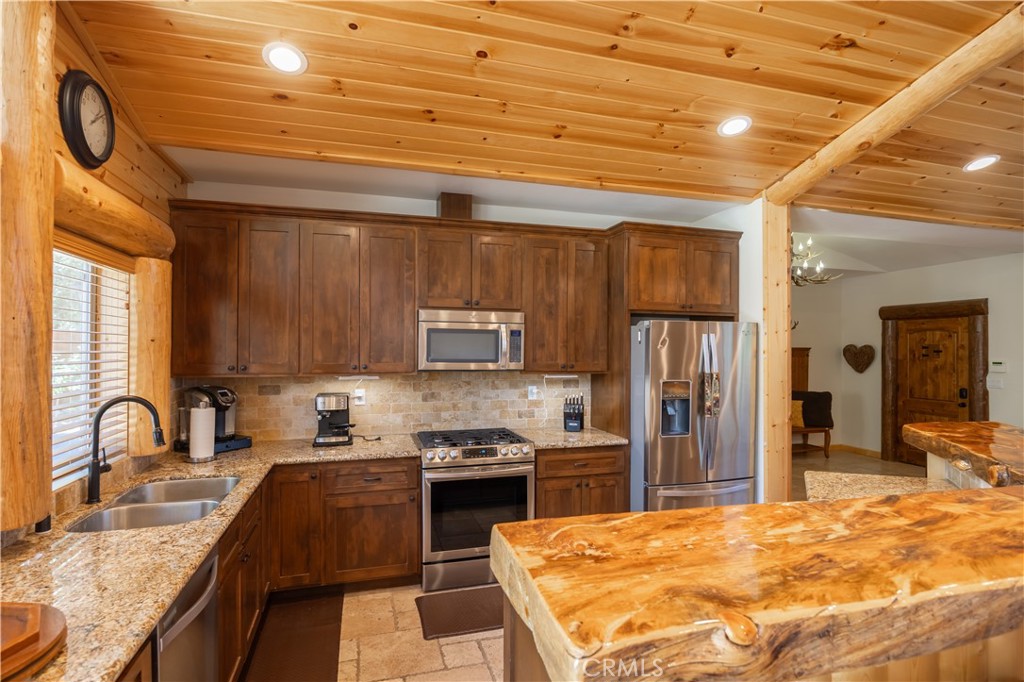 421 Morningstar Place