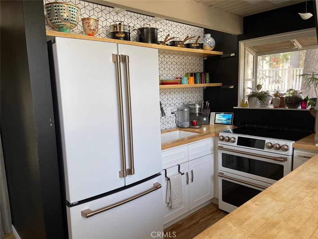 767 Grass Valley Road