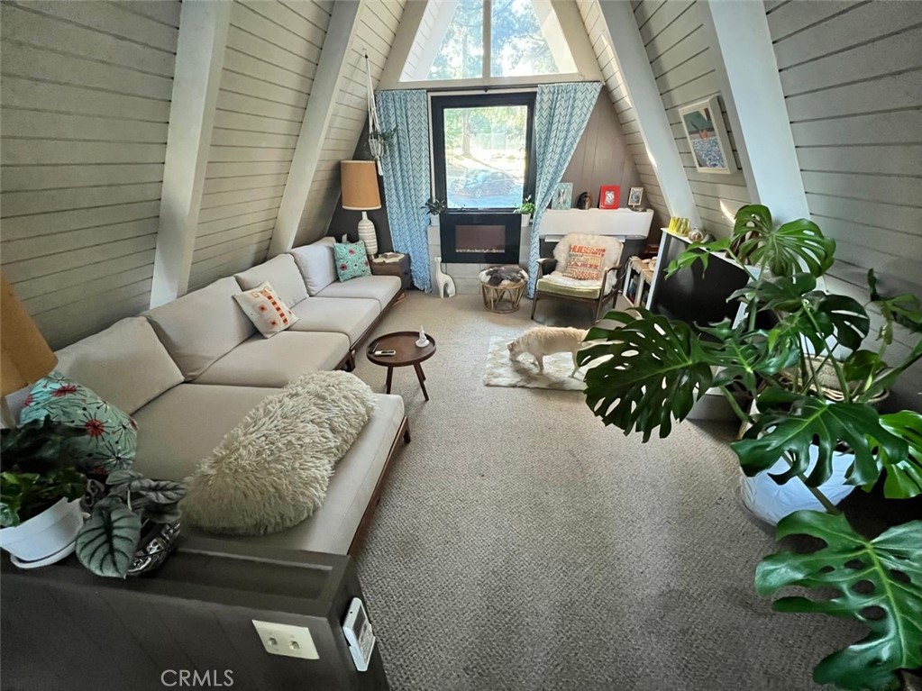 767 Grass Valley Road