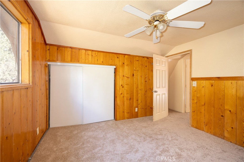 809 San Bernardino Avenue