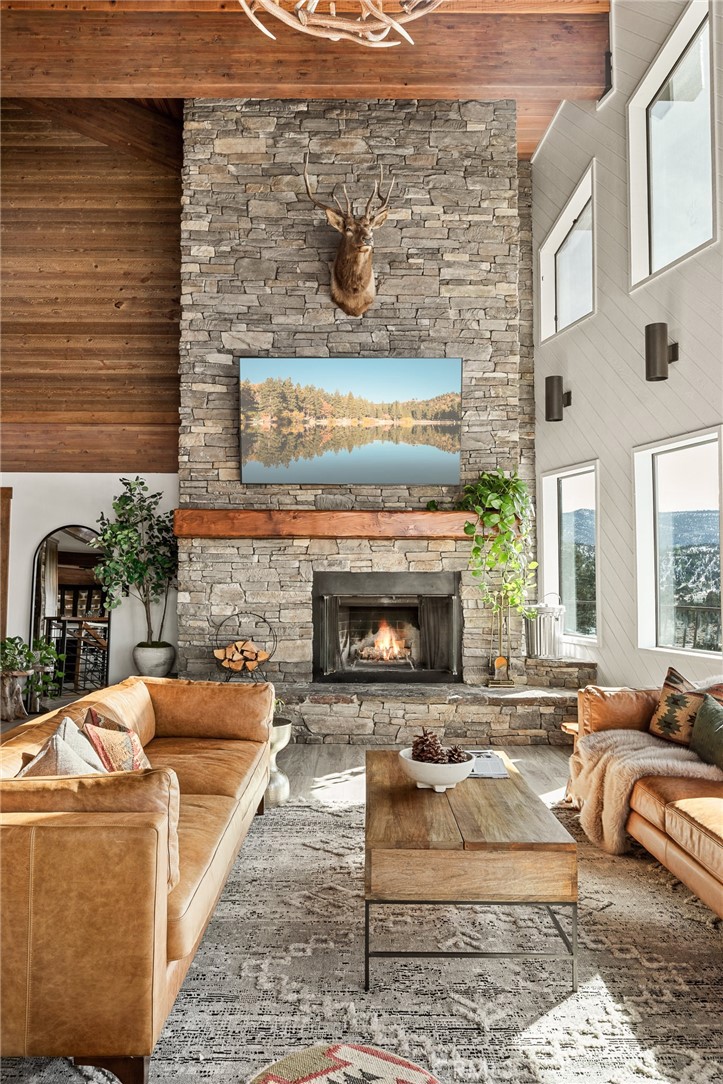 1347 Spruce Lane