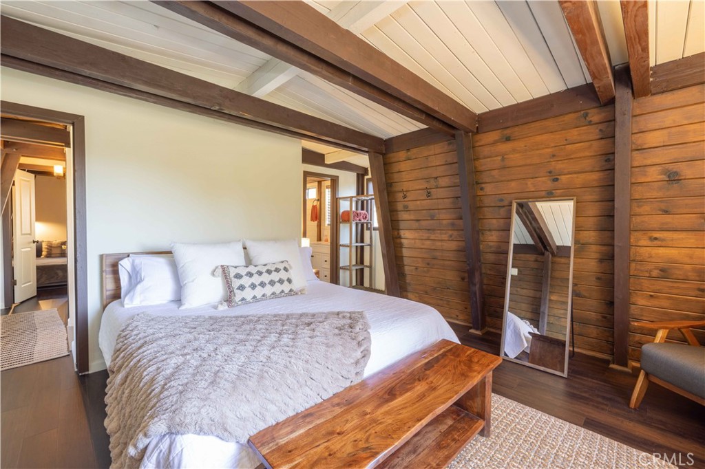 1107 Cedar Mountain Road