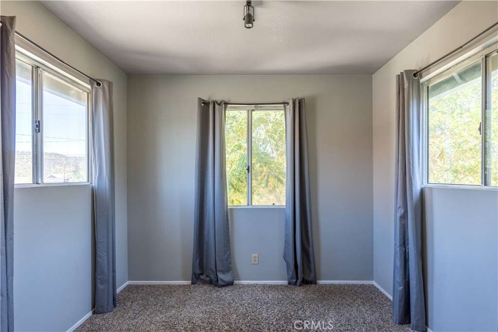 871 Spruce Lane