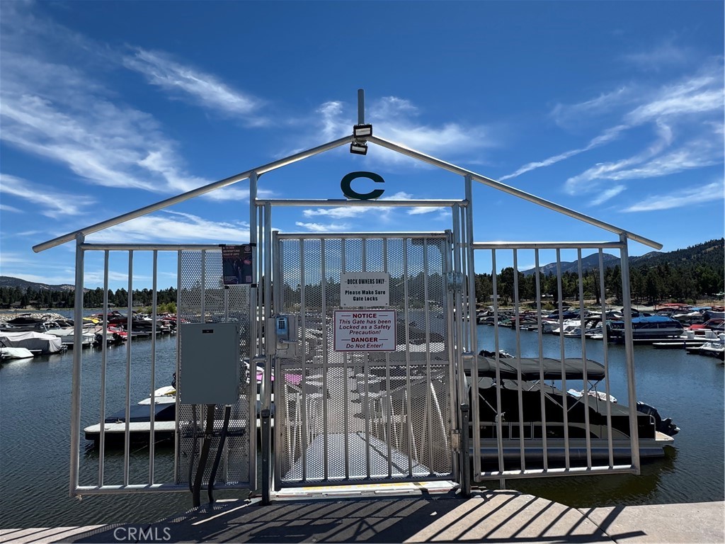 400 Pine Knot Boulevard