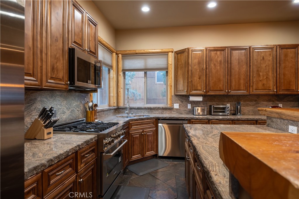 325 Stoney Creek Road