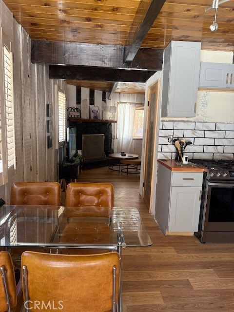 828 W Sherwood Boulevard