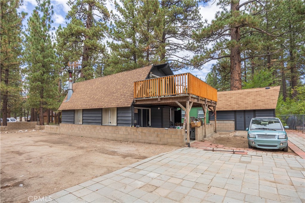 828 W Sherwood Boulevard