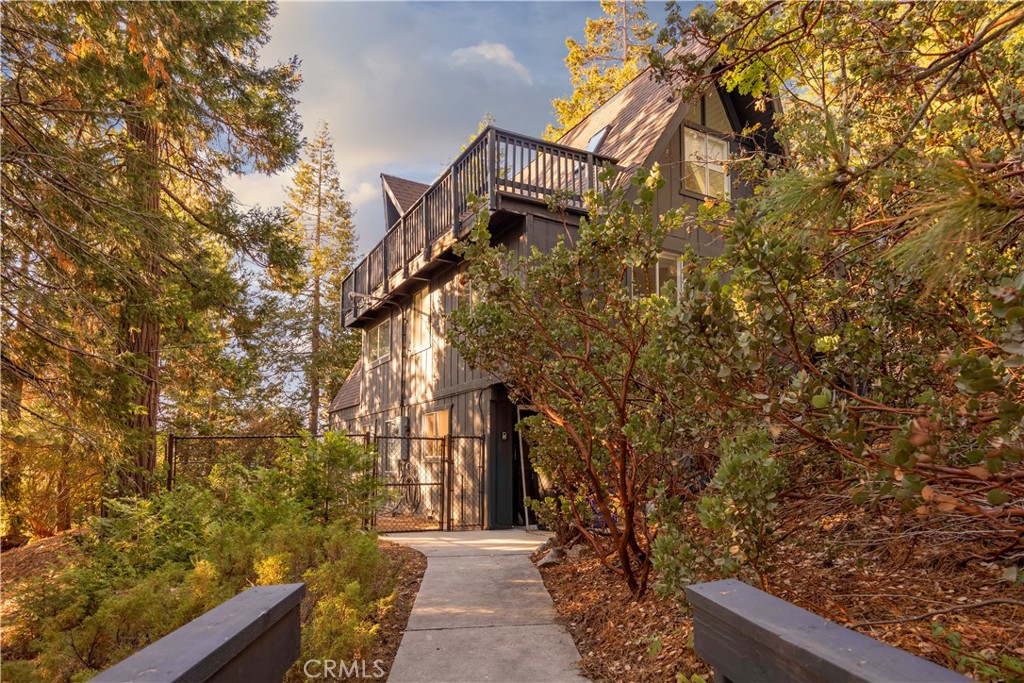 399 Rainier Road
