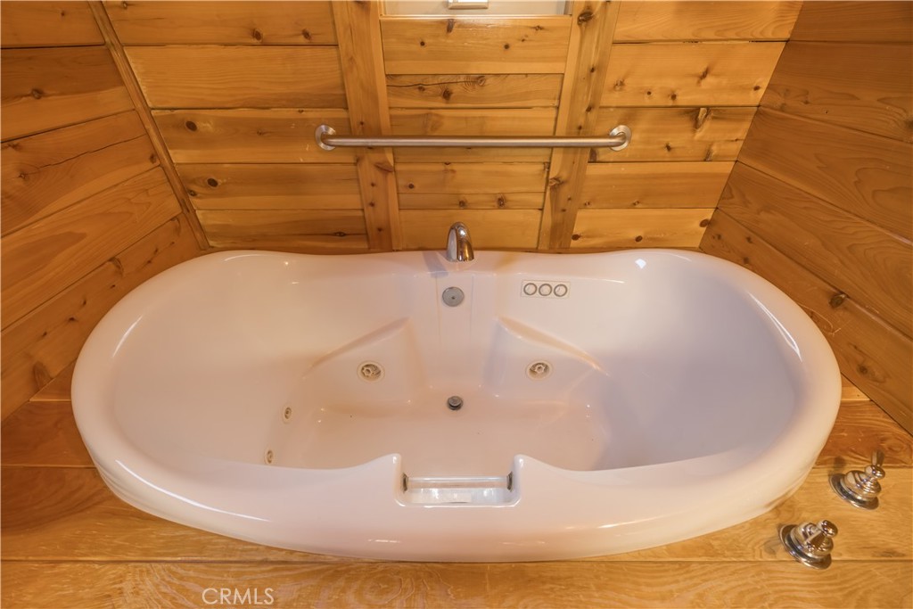 33291 Wild Rose Drive