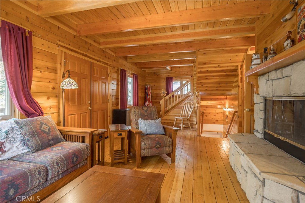 33291 Wild Rose Drive