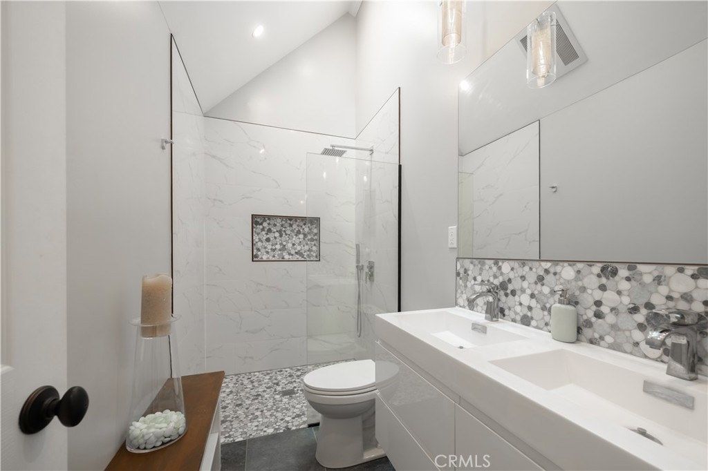 41339 Lahontan Drive