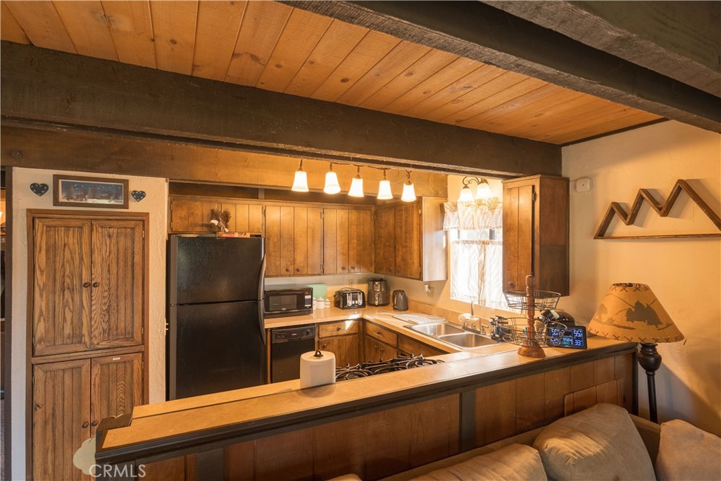 764 Panamint Mountain