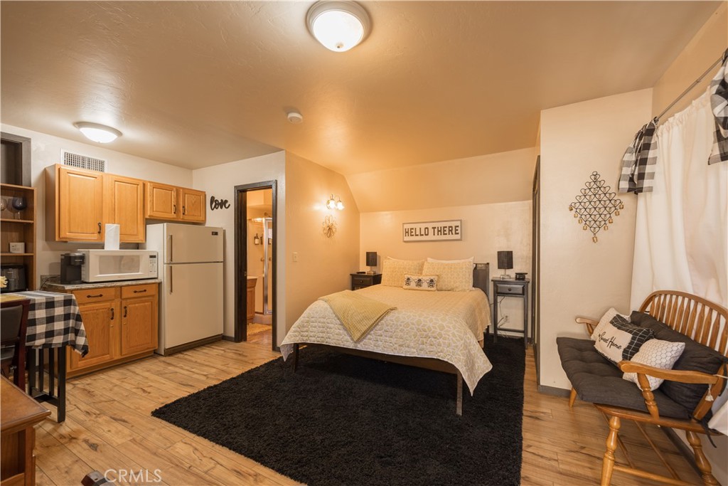 764 Panamint Mountain