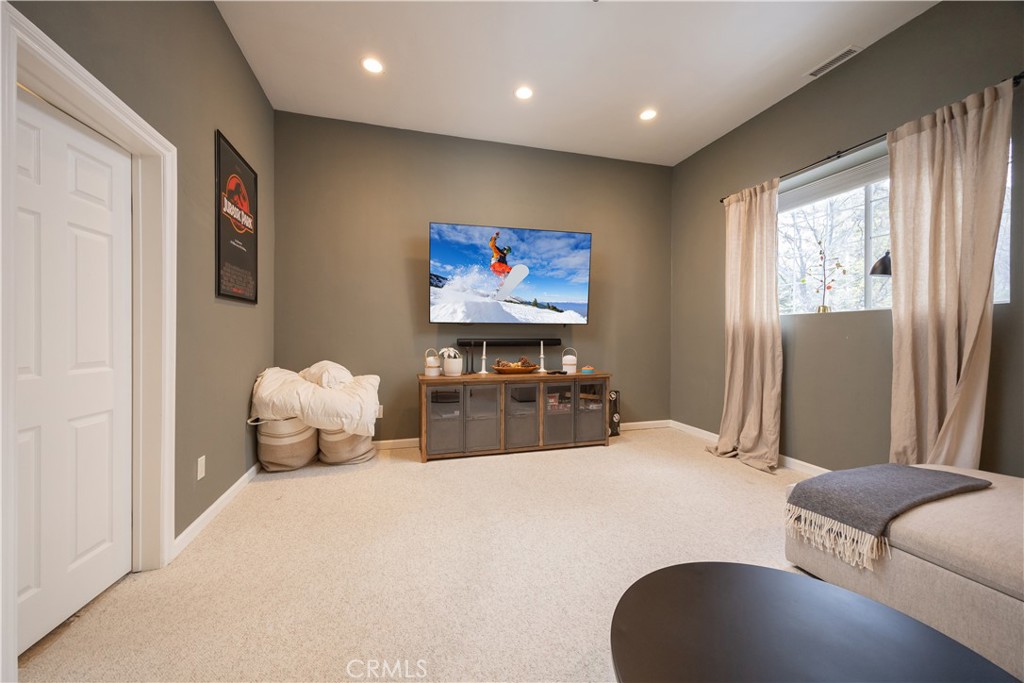 42947 Dogwood Drive