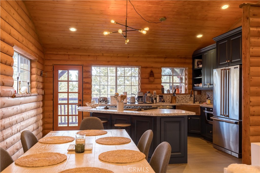 42947 Dogwood Drive