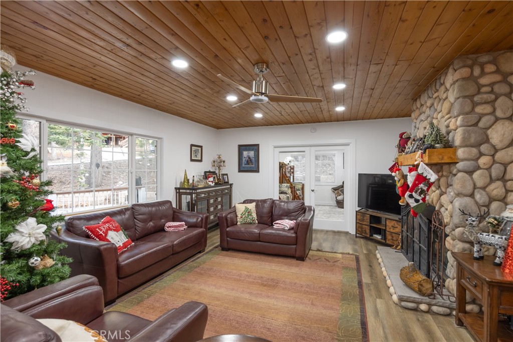 1308 Buffalo Court
