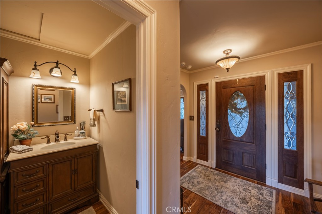 26335 Walnut Hills Drive