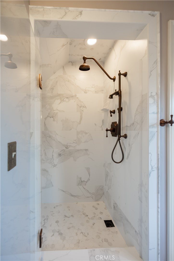 26335 Walnut Hills Drive