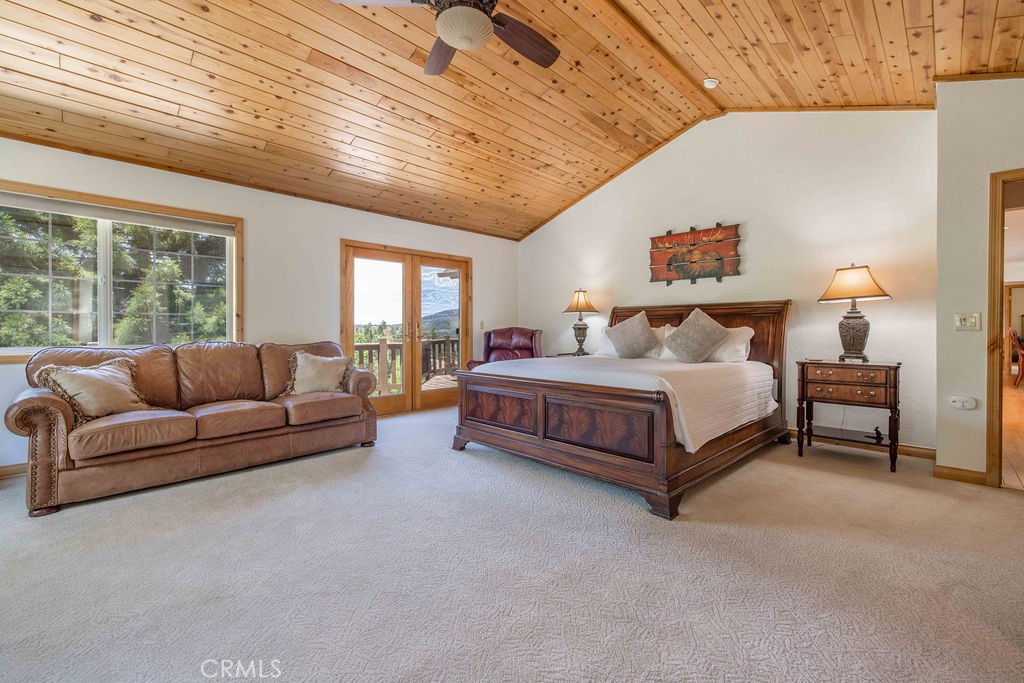 305 Starlight Circle